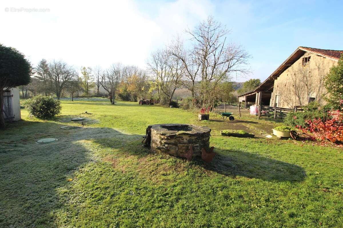 Ancienne grange transformée avec maison d'amis attenante - photo 14