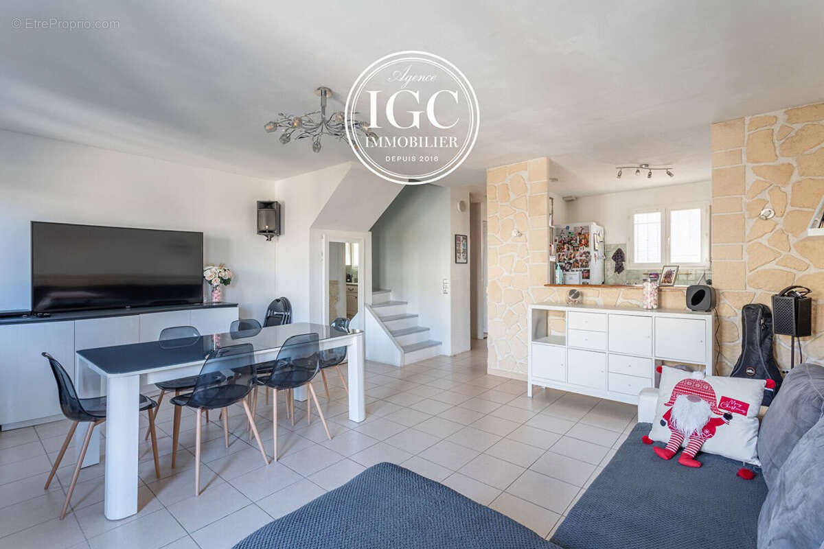 Maison à MARIGNANE