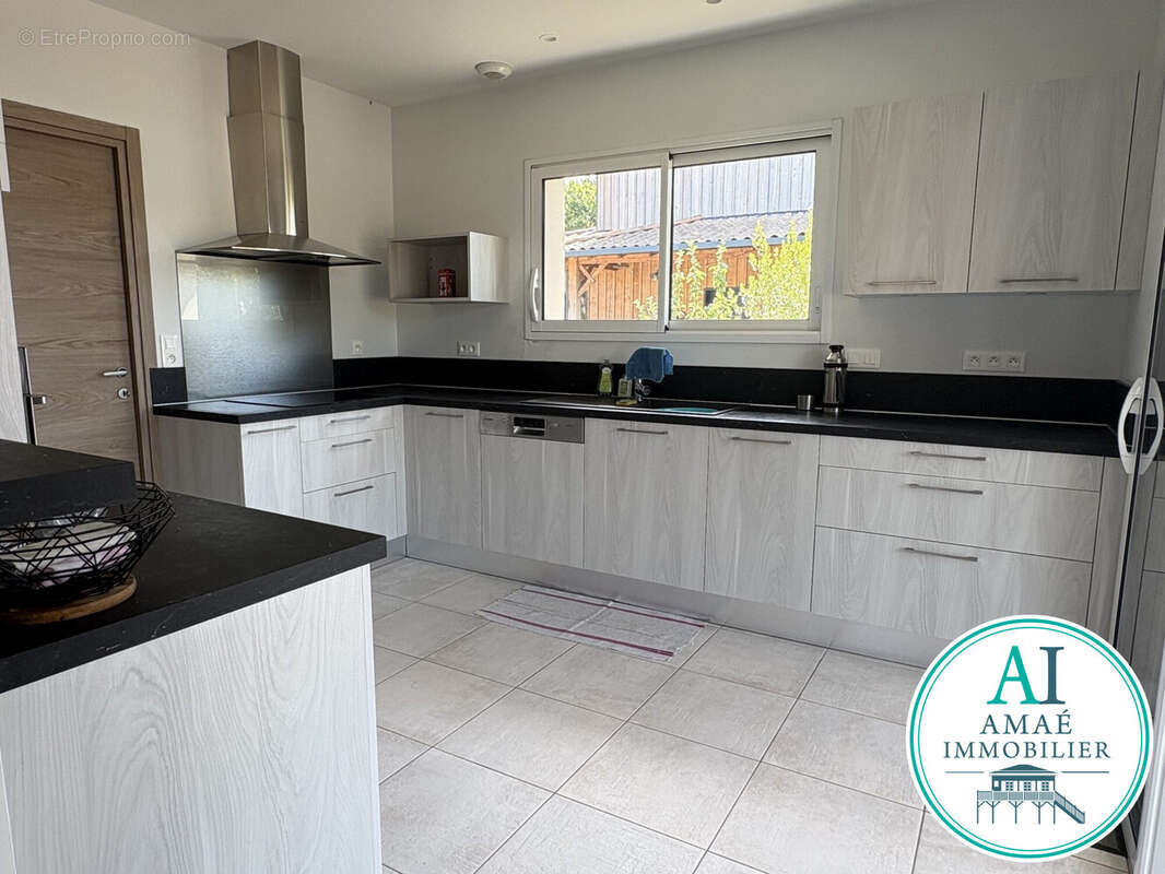 Maison 133 m² à Andernos-Les-Bains  - photo 4