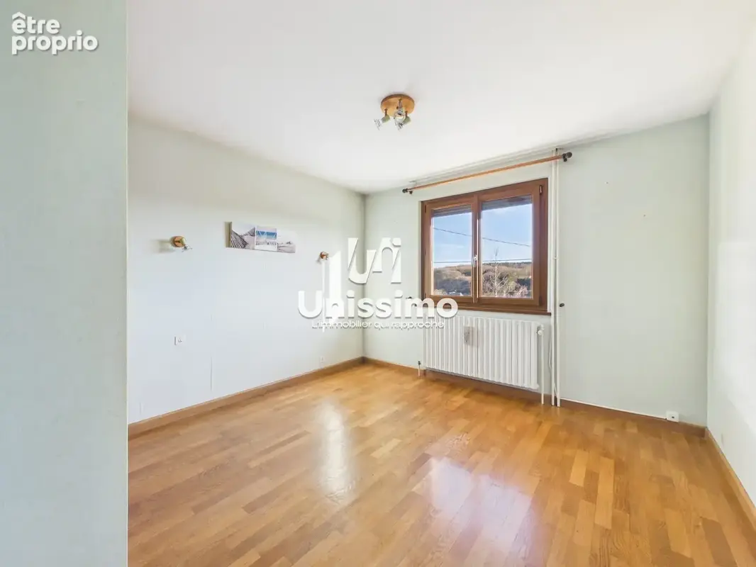 Maison 177 m² à Saint-Maurice-Colombier  - photo 9