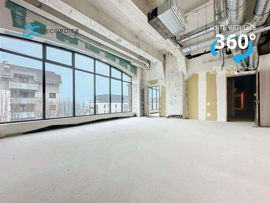 Commerce à EVIAN-LES-BAINS