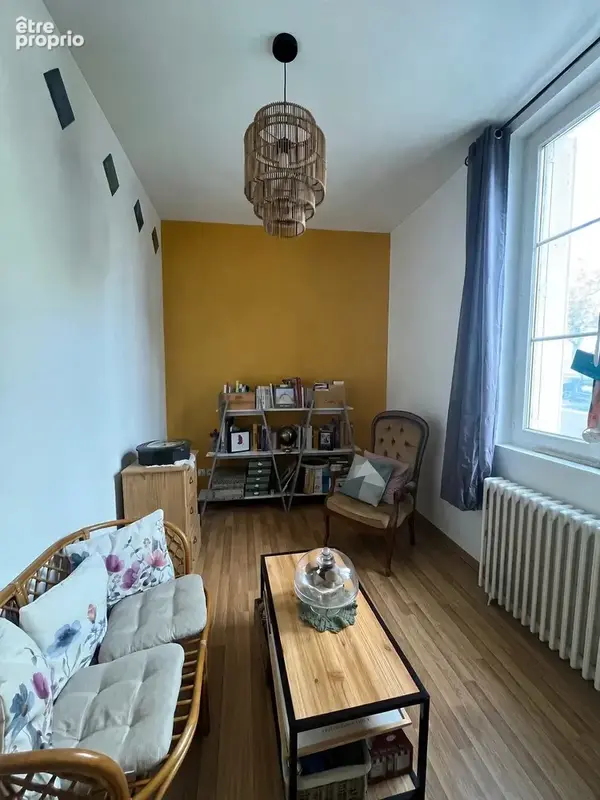 Appartement 3 pièces 60 m² à vendre à Saumur (49400) - photo 2