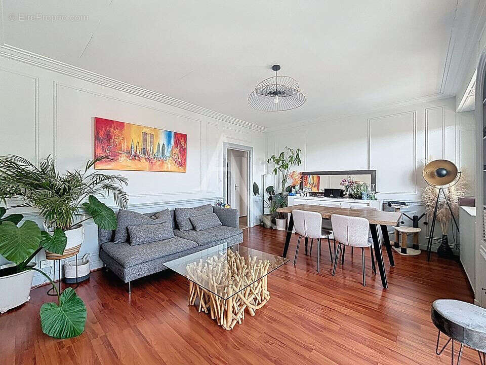 Appartement à LAVAL