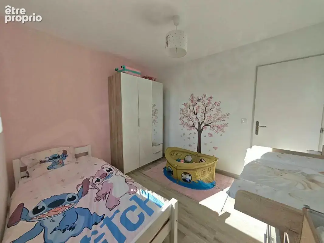 Une maison familiale moderne et lumineuse - photo 17