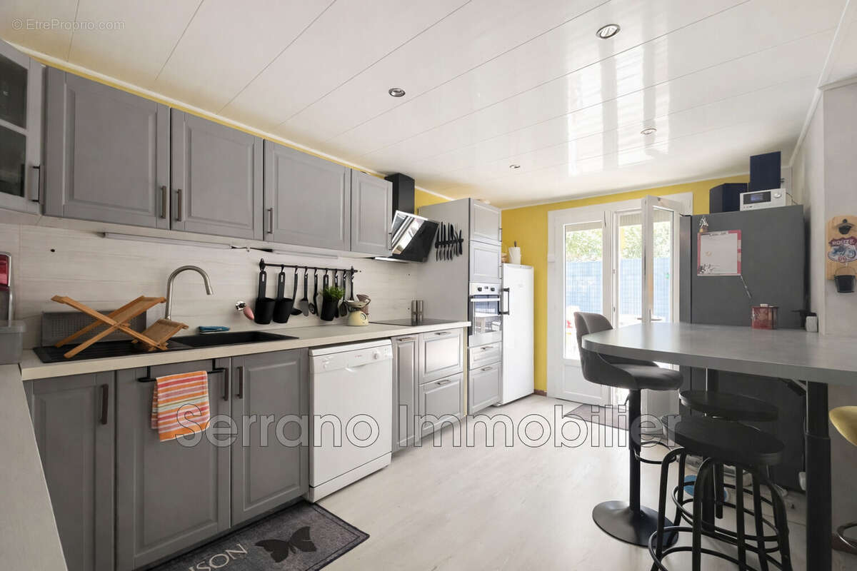 Maison 103 m² à Beaucaire  - photo 3
