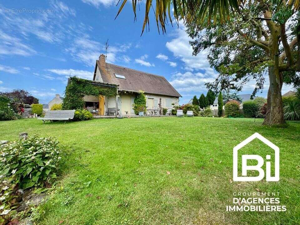 Maison à OUISTREHAM