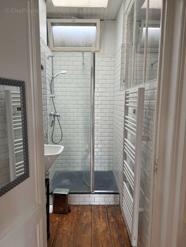 Magnifique appartement T2 dans immeuble pierre - photo 7