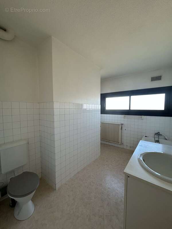 Appartement à SAINTES