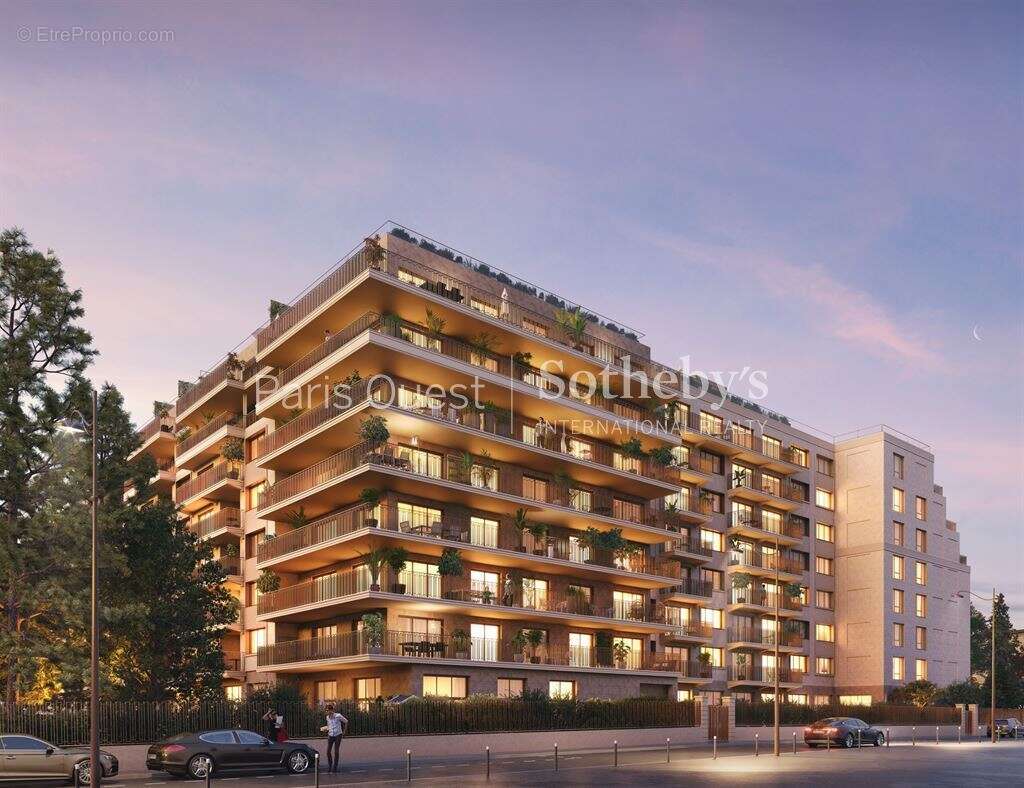 Appartement à NEUILLY-SUR-SEINE
