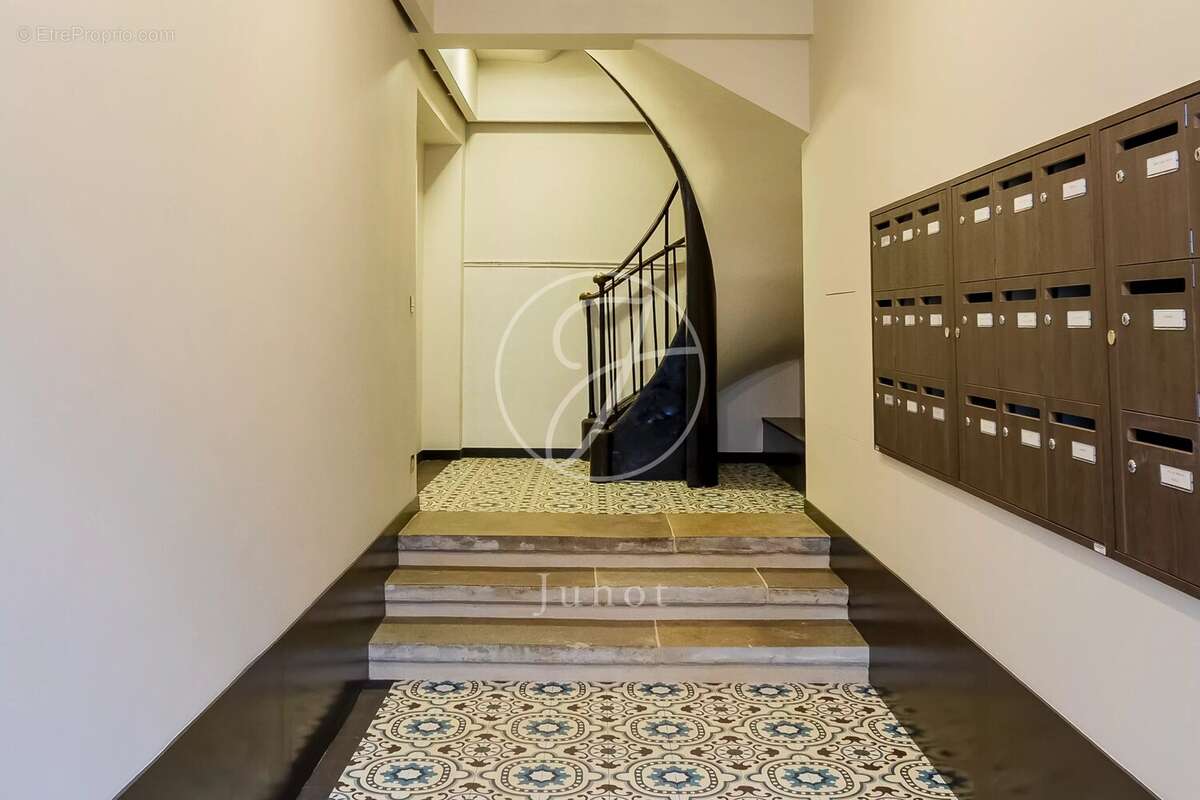 Appartement à PARIS-3E