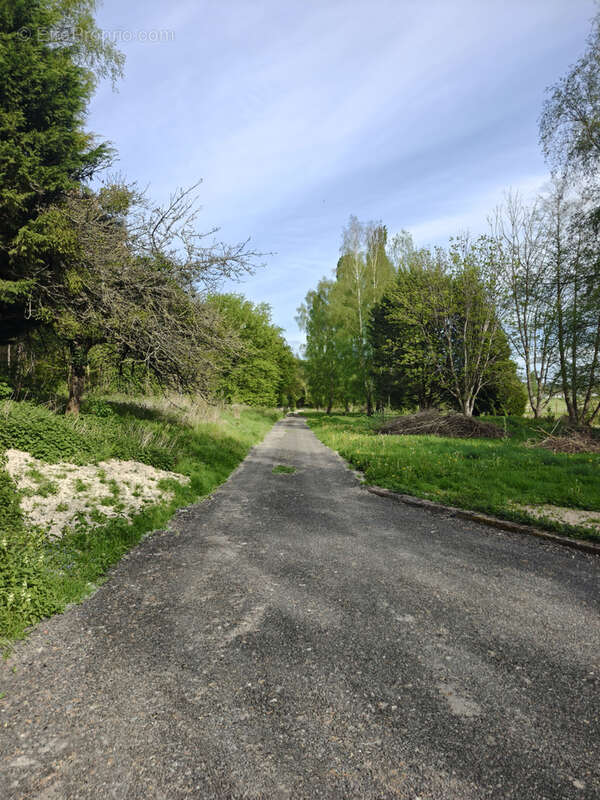 Maison à LA CHAPELLE-YVON