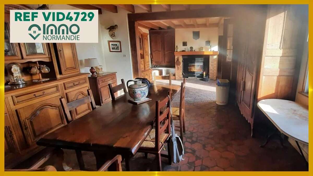 Maison à LA BARRE-EN-OUCHE