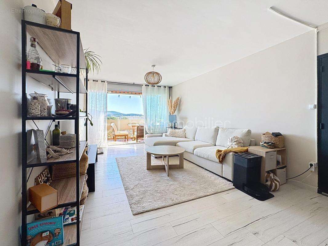Appartement à LA GARDE