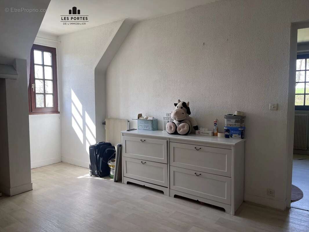 Maison à PRUNAY-SUR-ESSONNE