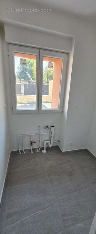 Maison proche gare  Longueville 4 chambres - photo 7