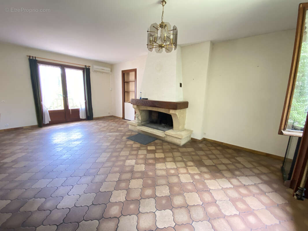 Maison à ALAIGNE