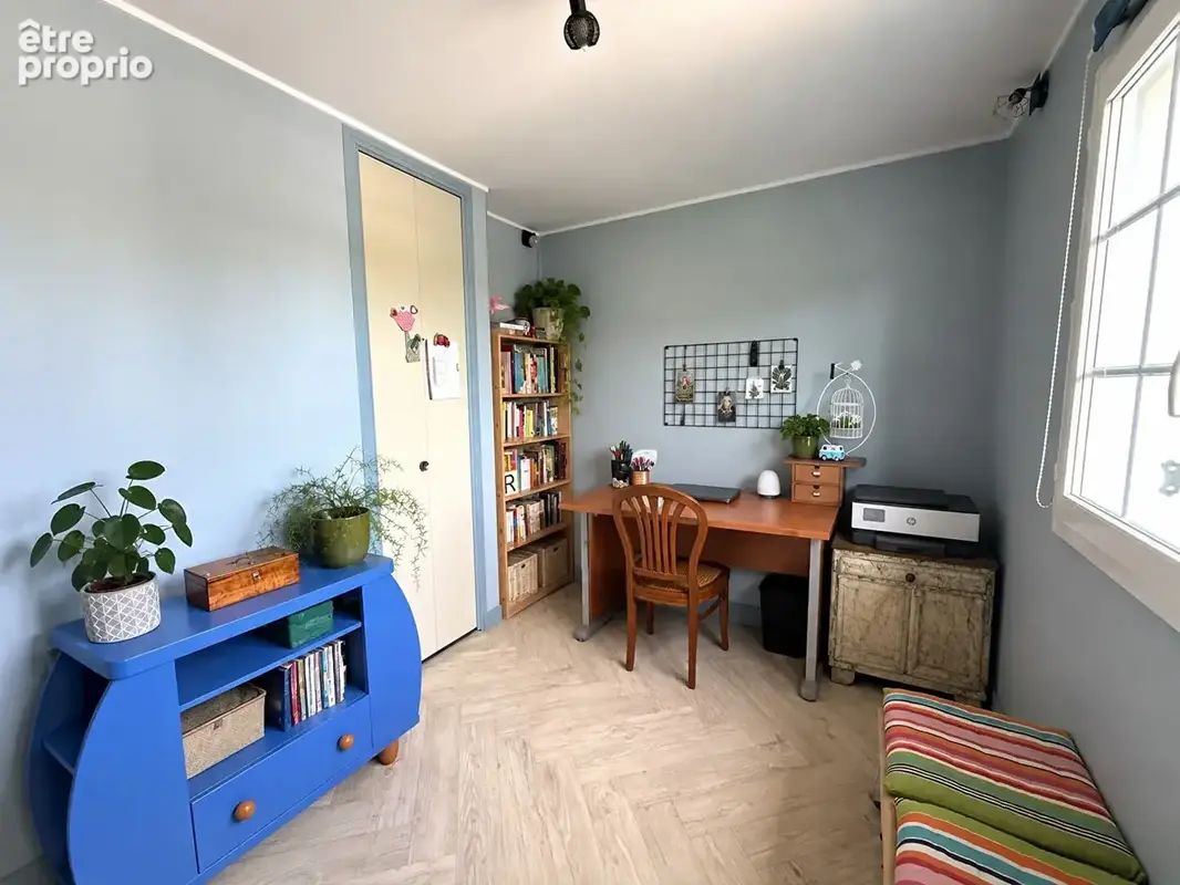 Maison familiale à Quincy-Voisins  avec de beaux volumes, sous-sol total et beau potentiel - photo 10