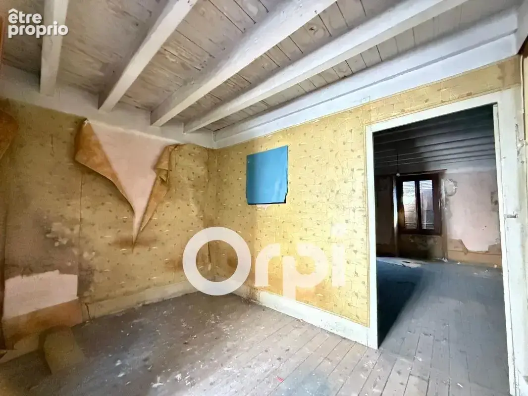 LUMBIN – Maison de ville de 114 m² à rénover - photo 15