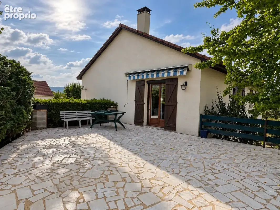 Maison à CUSTINES