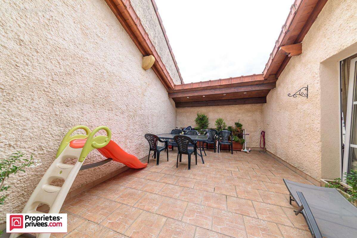 Maison de village 7 pièces 245 m2 - photo 12