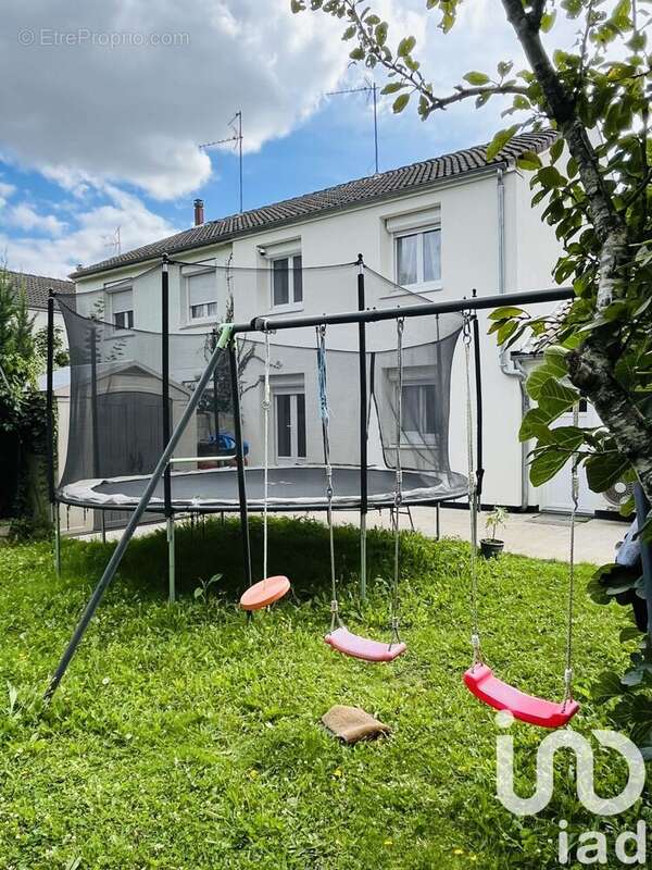 Photo 3 - Maison à FLEURY-LES-AUBRAIS