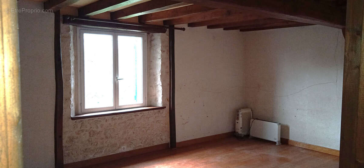 Maison à LE GUE-DE-LA-CHAINE