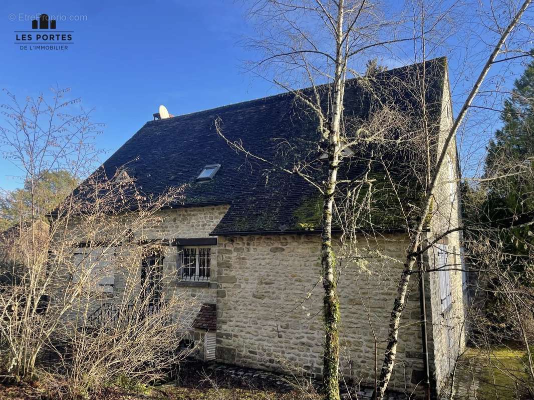 Maison à PRUNAY-SUR-ESSONNE
