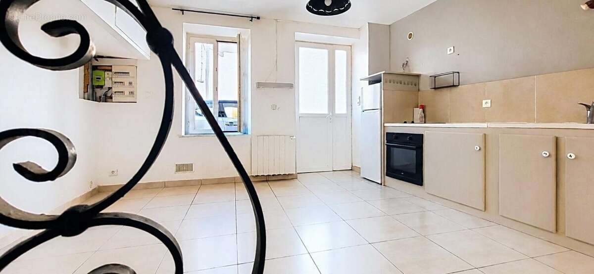 Maison à MONTADY