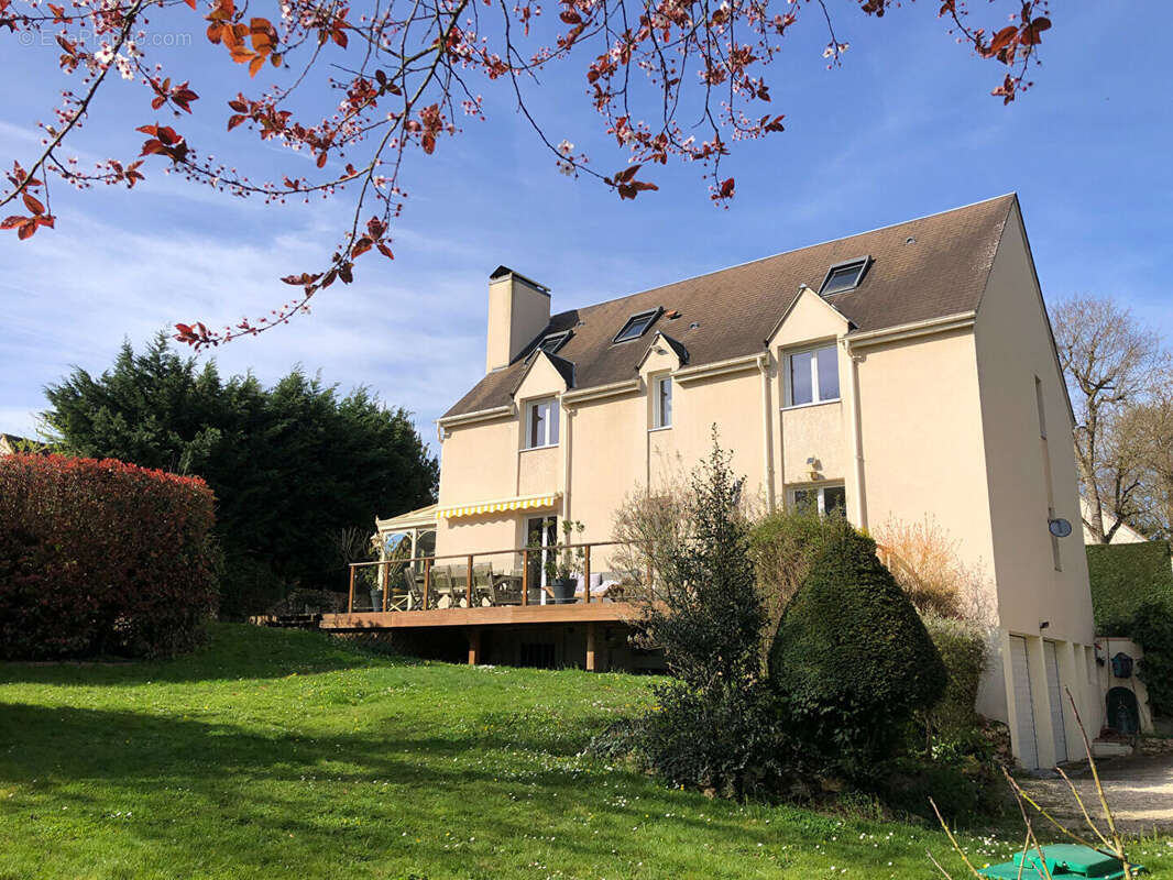Maison à LES LOGES-EN-JOSAS