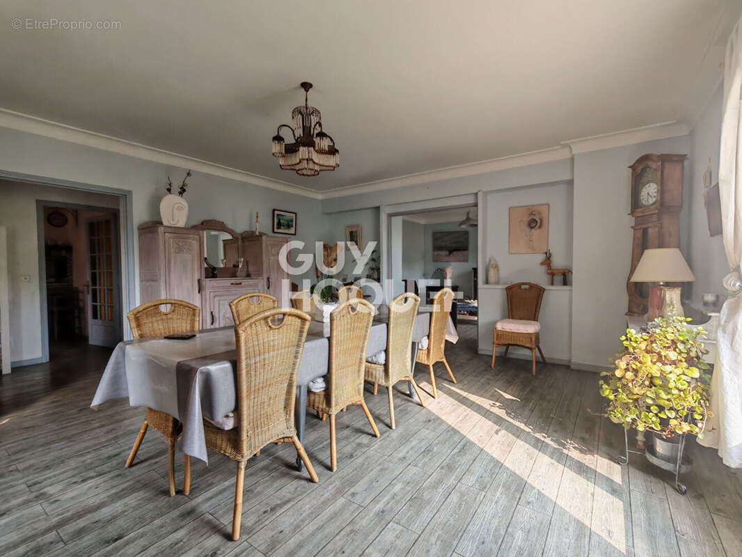 Pernes-les-Fontaines -  Deux habitations indépendantes, un potentiel exceptionnel ! - photo 6