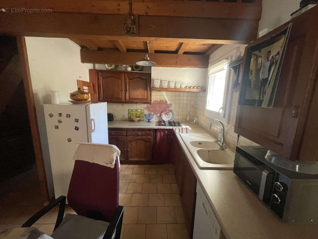 Gigean - villa t4 de plain pied avec piscine + appartement independant - photo 32