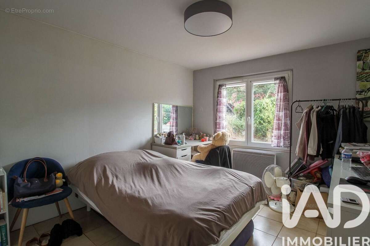Maison 104 m² à Gonfaron  - photo 7