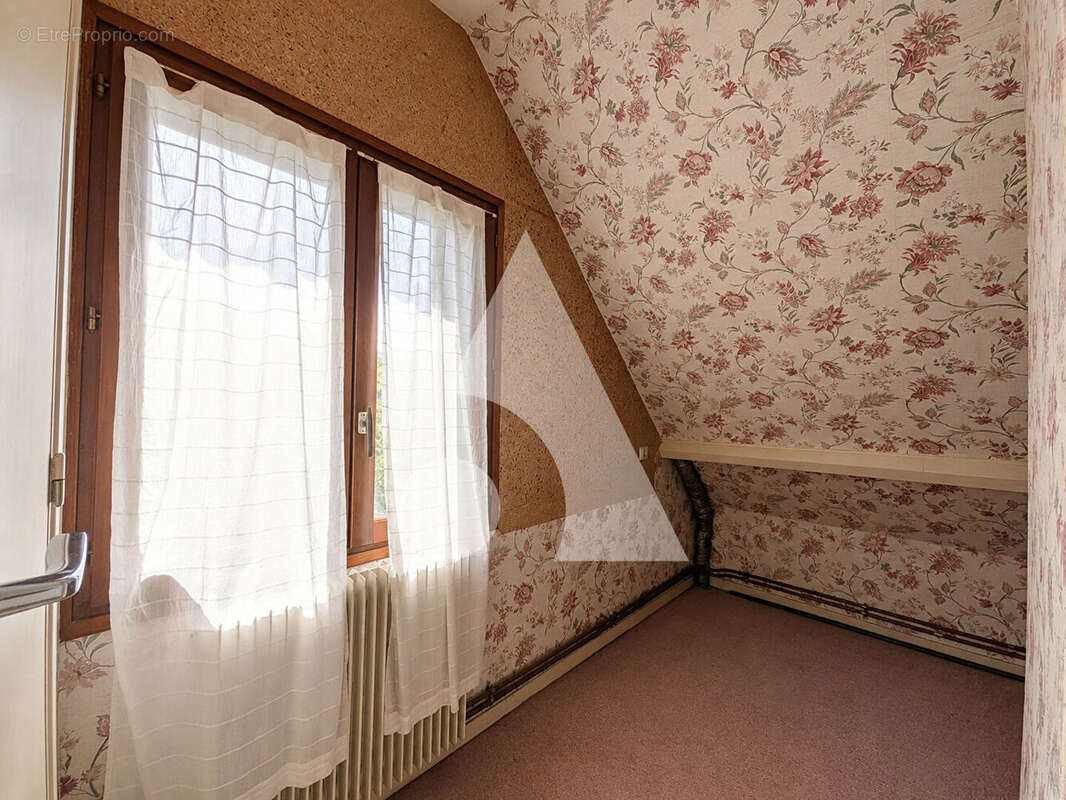 La Frette-sur-Seine - Maison 3 chambres avec jardin arboré de 518 m² - photo 9