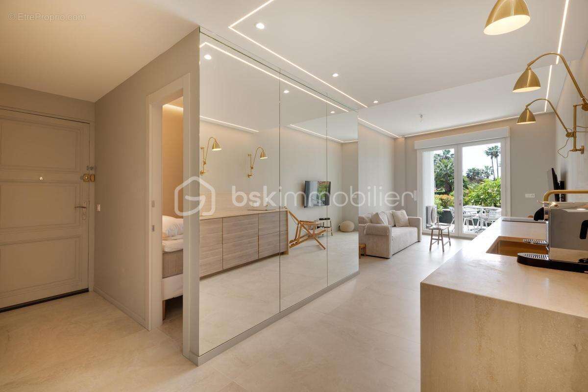 À vendre – f2 cannes croisette – résidence prestigieuse « palais des dunes » - photo 2