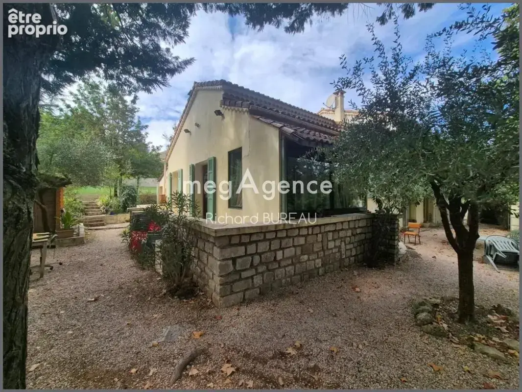 Maison de 363 m², 11 chambres et fort potentiel - photo 1