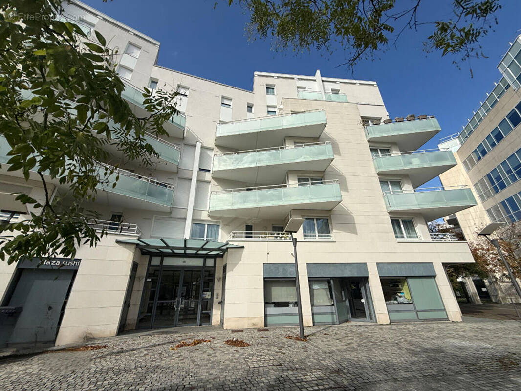 Appartement à MONTIGNY-LE-BRETONNEUX