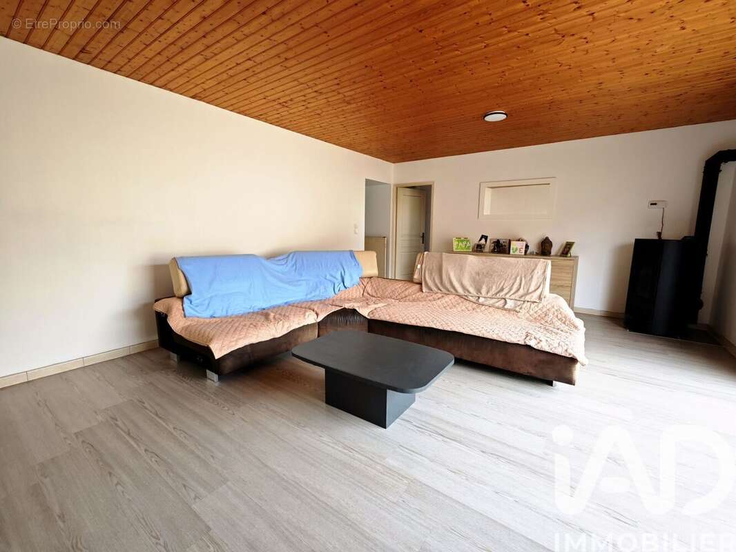 Maison 134 m² à Le Gicq  - photo 8