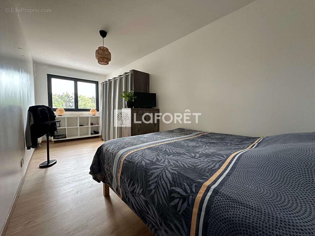 Appartement à CAGNY