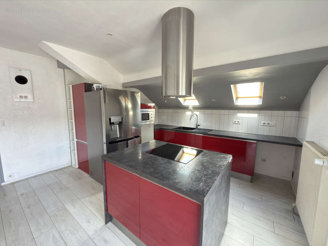 Appartement à MEYTHET