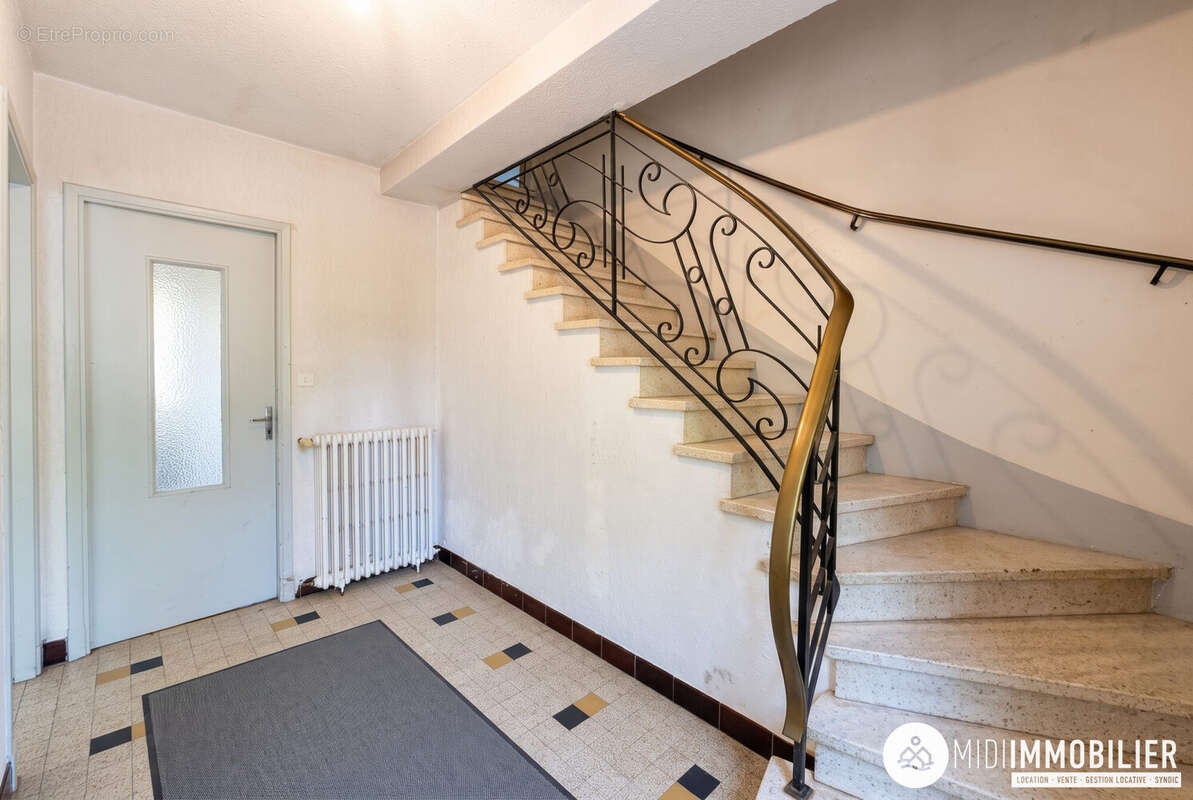 Maison 75 m² à Saint-Juery  - photo 3