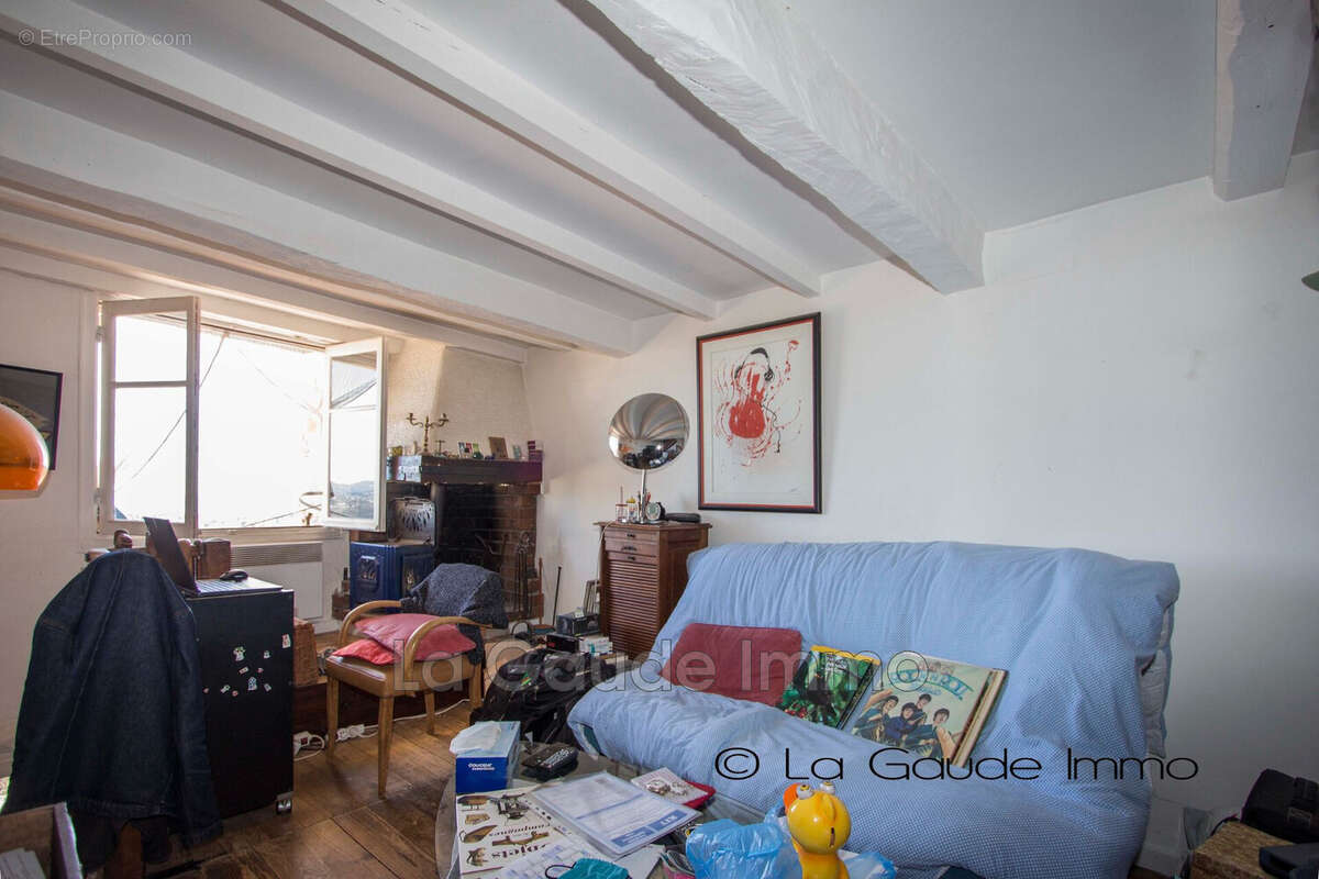 Maison à SAINT-JEANNET