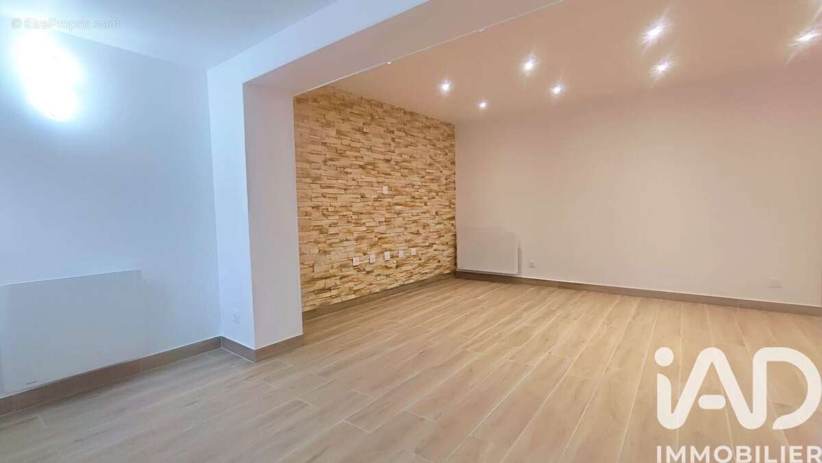 Photo 4 - Maison à LE THILLAY