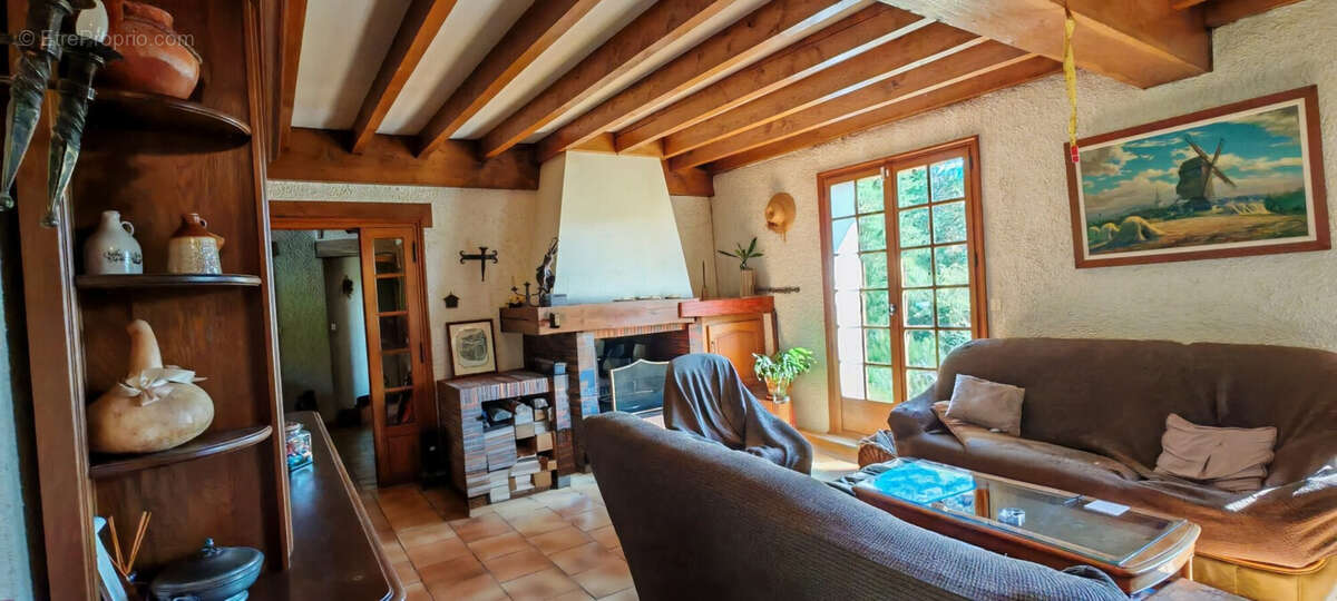 Maison 287 m² à Saint-Martin-D'ablois  - photo 8