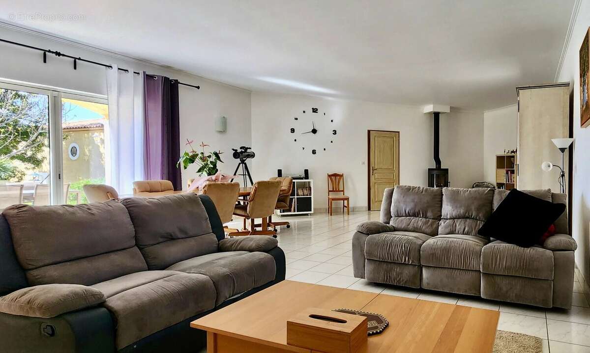 Maison à CAZEVIEILLE