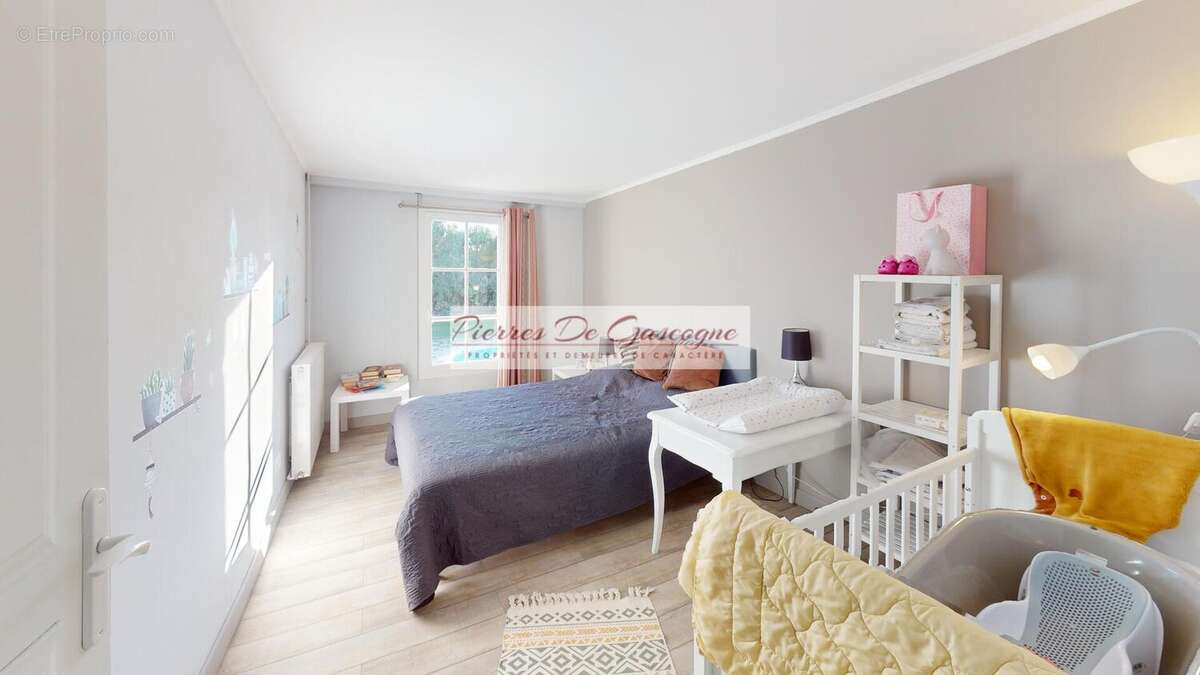 photo573423f59879b36465dd08ce825cb1d6 - Maison à CASTERA-VERDUZAN