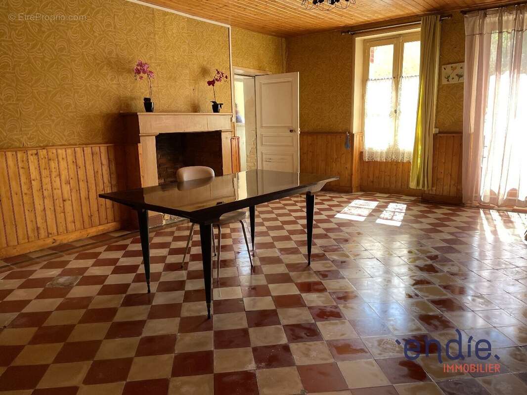 Maison à MONCONTOUR