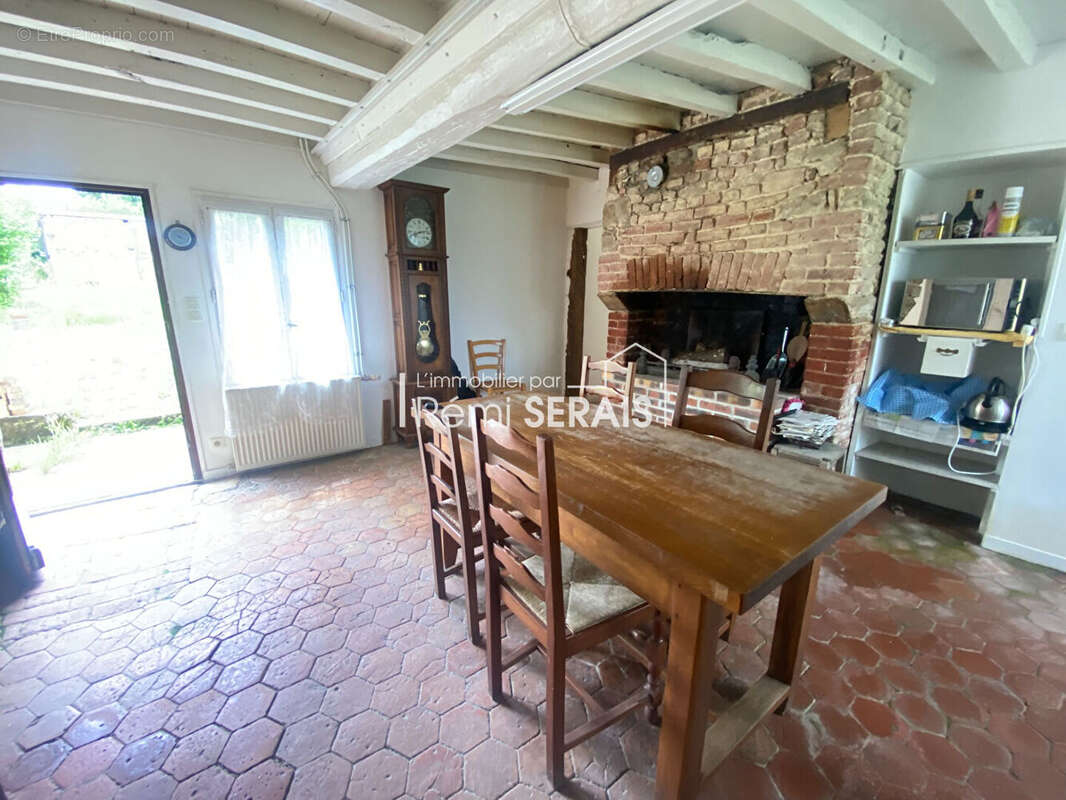 Maison à POINTEL