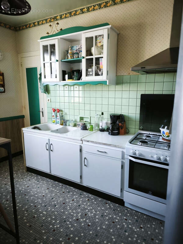 Maison à SAINT-YRIEIX-LA-PERCHE