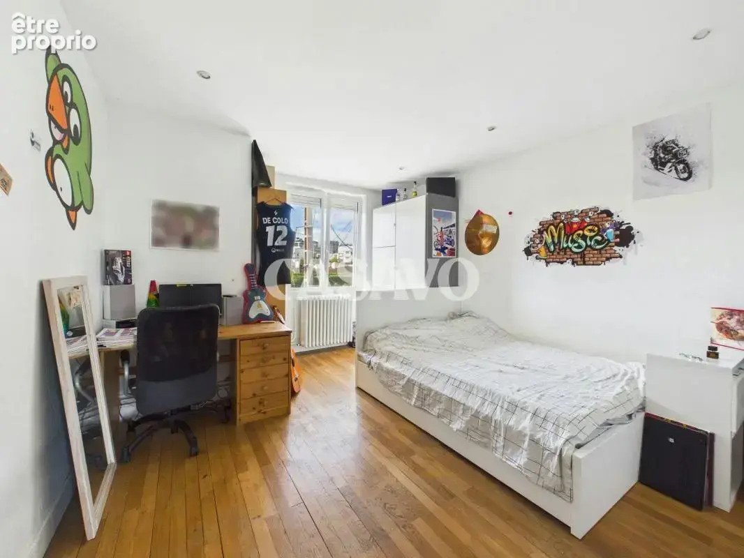 Vente Maison 5 pièces de 164m² - 69130 Écully - photo 10