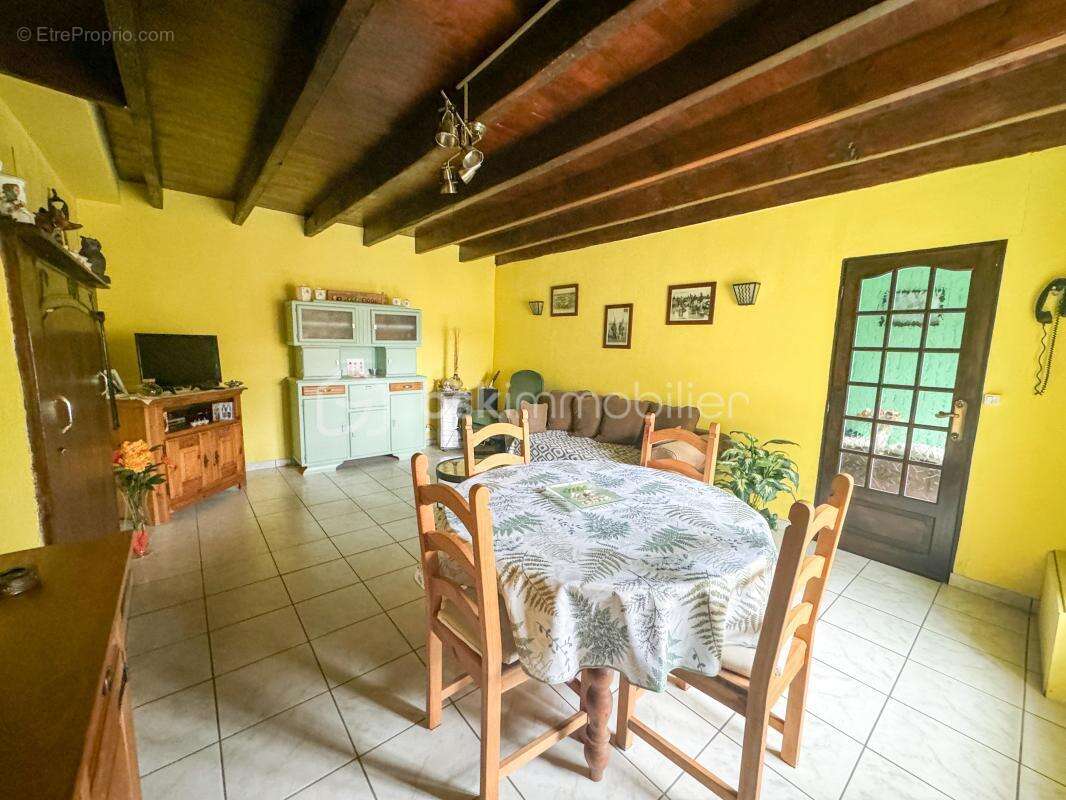 Maison de 75m2, 4 pièces - photo 2